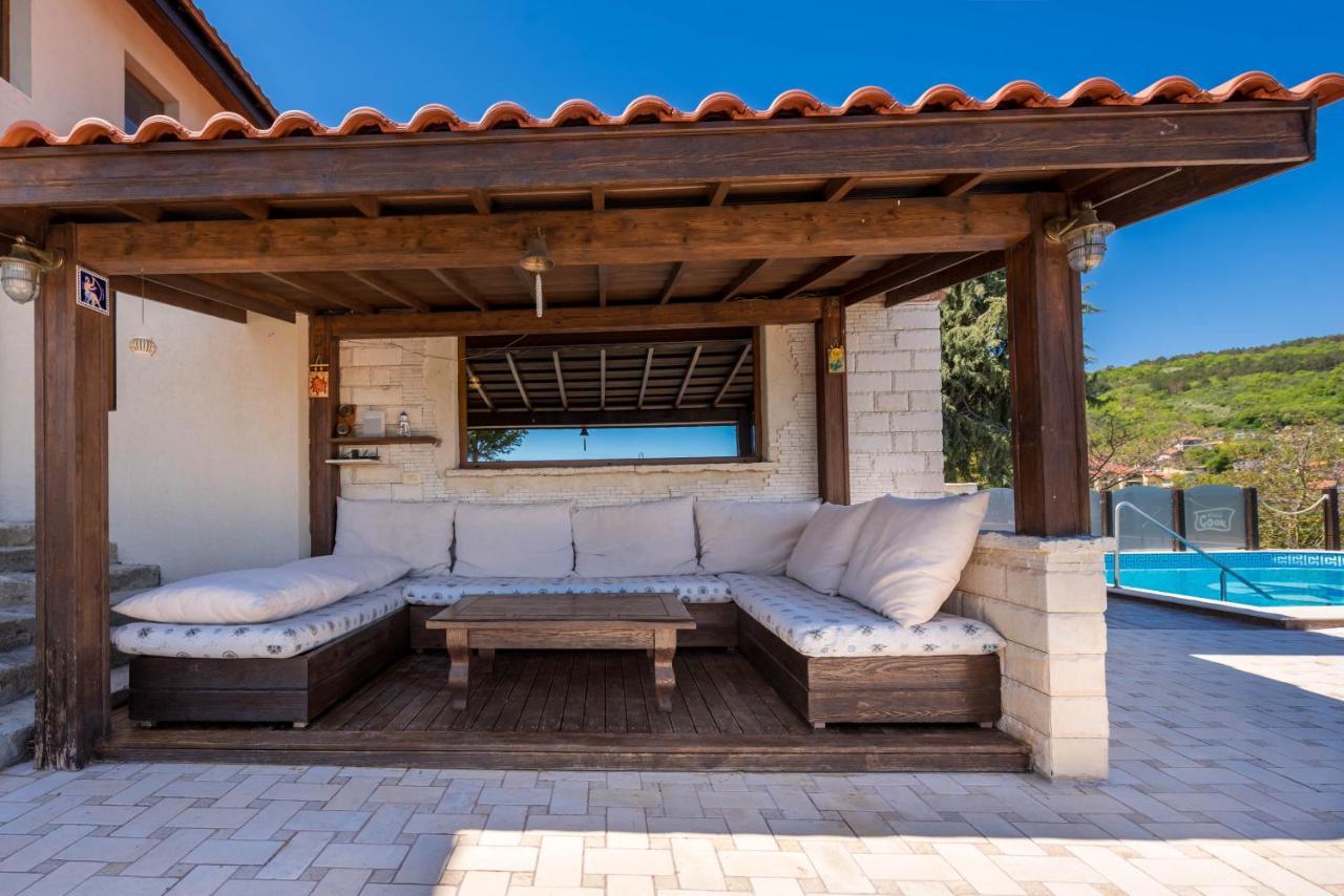 Villa Cook With Sea View - Heated Pool - At Balchik Esterno foto